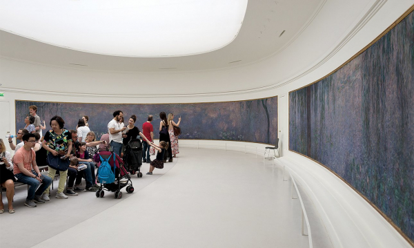 Почему парижские музеи штурмуют толпы Почему парижские музеи штурмуют толпы