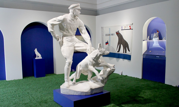 Русский музей показывает «Жизнь замечательных собак»