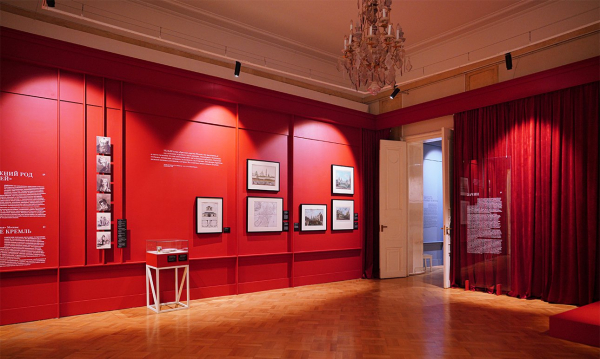 В Москве идут две выставки про один год из жизни Екатерины II