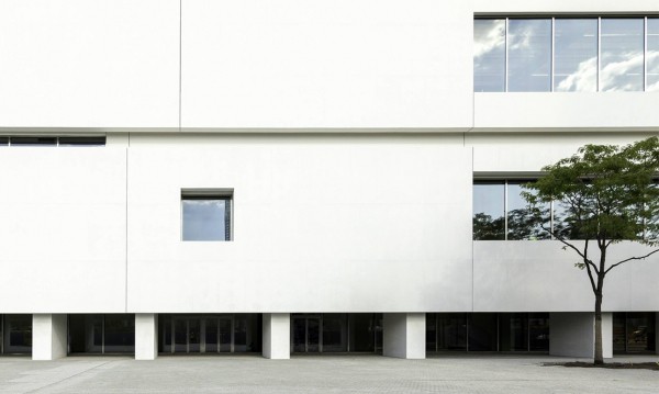 Варшавский Музей современного искусства обрел постоянный адрес