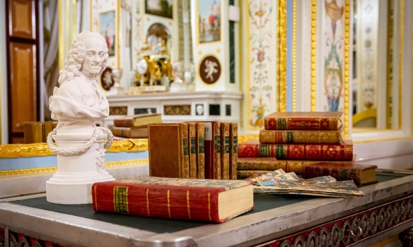 Апартаменты Екатерины II в Царском Селе готовы принять всех желающих — но понемногу