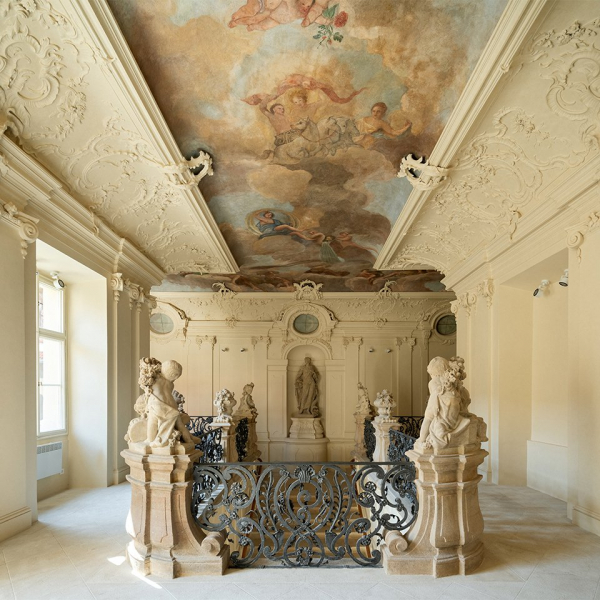 Новый музей Альфонса Мухи открывается в Праге