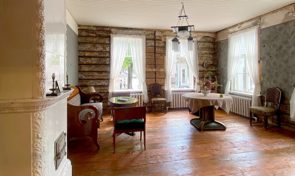 Дом-палимпсест на краю истории: яркий пример любительской реставрации Дом-палимпсест на краю истории: яркий пример любительской реставрации