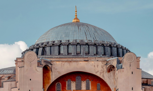 Айя-София временно потеряет крышу — ради будущей прочности