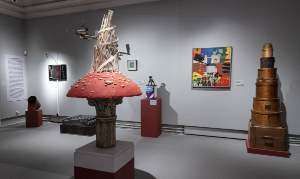 Ассамбляж — объект — инсталляция: выставка в Русском музее