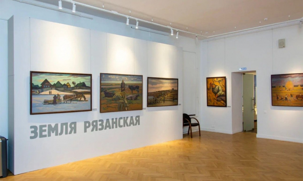 Виктор Иванов отпраздновал 100-летие выставкой