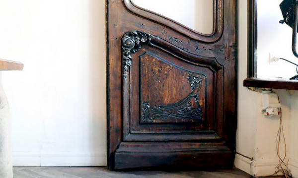 Дом Бака в Петербурге вернул себе дореволюционные двери Дом Бака в Петербурге вернул себе дореволюционные двери