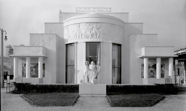 Массивное изящество для состоятельных гедонистов: ар-деко 100 лет Массивное изящество для состоятельных гедонистов: ар-деко 100 лет