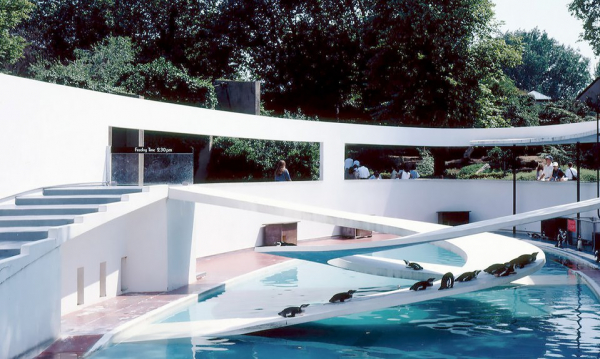 Массивное изящество для состоятельных гедонистов: ар-деко 100 лет Массивное изящество для состоятельных гедонистов: ар-деко 100 лет