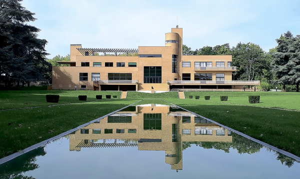 Массивное изящество для состоятельных гедонистов: ар-деко 100 лет Массивное изящество для состоятельных гедонистов: ар-деко 100 лет