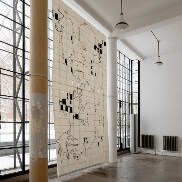 Дом Наркомфина отбрасывает историко-художественную «Тень» Дом Наркомфина отбрасывает историко-художественную «Тень»