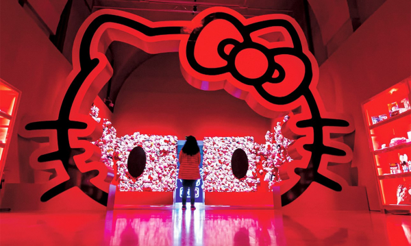 Мировые музеи балансируют между классикой, милотой и политикой