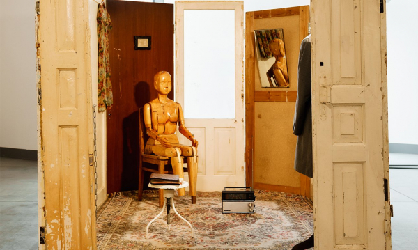 Выставка «Границы видимости»: фасеточное зрение против академических шор Выставка «Границы видимости»: фасеточное зрение против академических шор