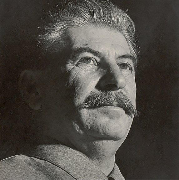 Ольга Мичи и Алексей Логинов: «Наша цель — показать людям, что авторская работа фотографа — это высокое искусство»