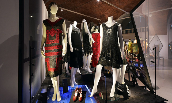 Манеж Малого Эрмитажа нарядился по лучшей моде ар-деко Манеж Малого Эрмитажа нарядился по лучшей моде ар-деко