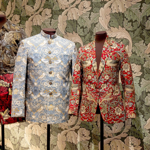 Приключения Уильяма Морриса в XXI веке: от атомной подлодки до Hello Kitty