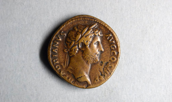 Одна уникальная монета и несколько редких: следы громкого ограбления привели в Москву Одна уникальная монета и несколько редких: следы громкого ограбления привели в Москву