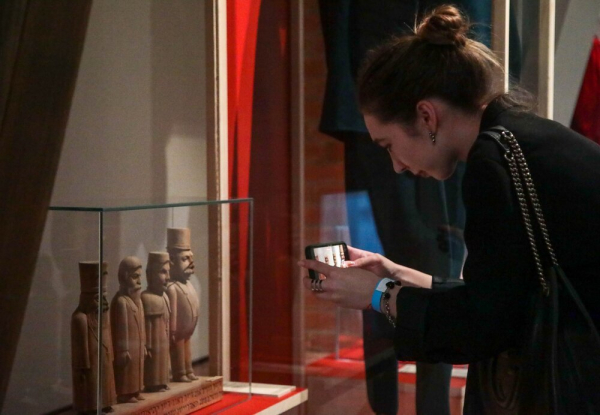 «Место, где искусство встречается с человеком»: эксперт — о важности музеев для детей и «культурных» мемах «Место, где искусство встречается с человеком»: эксперт — о важности музеев для детей и «культурных» мемах