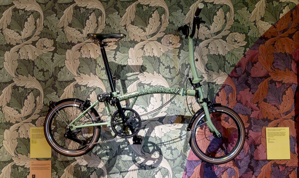 Приключения Уильяма Морриса в XXI веке: от атомной подлодки до Hello Kitty