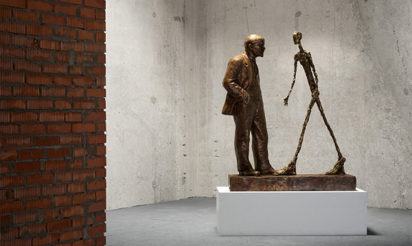 Сливки российского искусства на предаукционной выставке Vladey