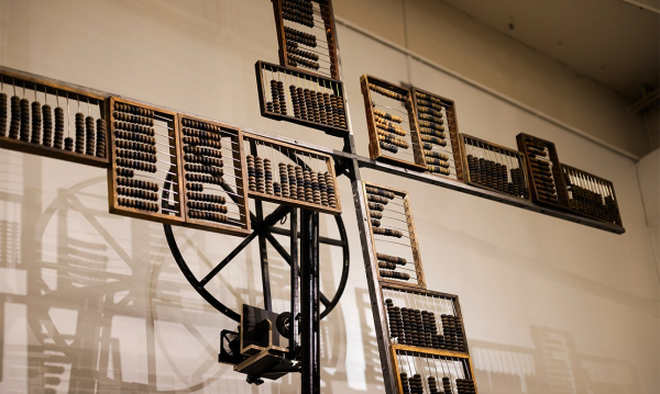 У Бориса Мессерера свои счеты со временем