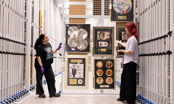 Вселенная Дэвида Боуи обрела дом в Лондоне