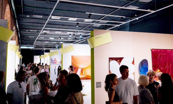 Хрупкость лилий, крепость камня, изменчивость цифры: открылась ярмарка blazar Хрупкость лилий, крепость камня, изменчивость цифры: открылась ярмарка blazar