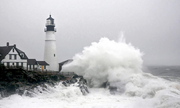 Глобальное потепление разрушает исторические маяки штата Мэн