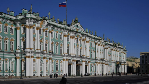 Эрмитаж анонсировал бесплатный вход в музей для всех на восемь дней в году Эрмитаж анонсировал бесплатный вход в музей для всех на восемь дней в году