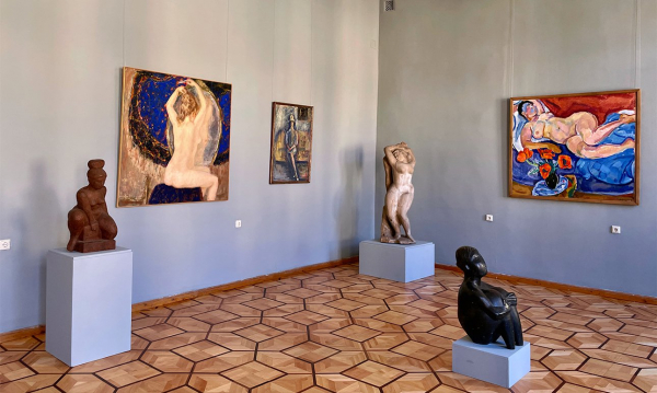 «Фрагменты эпохи» в интерьерах особняка