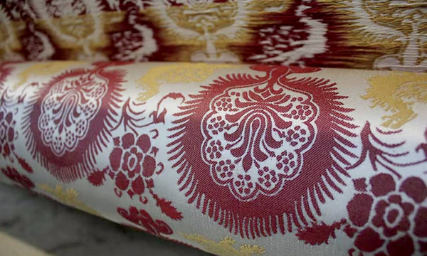 В английском Норидже воссоздали ткань «из могилы»