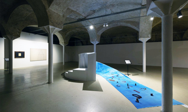 Место действия: «Винзавод». В ролях: 10 художников Место действия: «Винзавод». В ролях: 10 художников