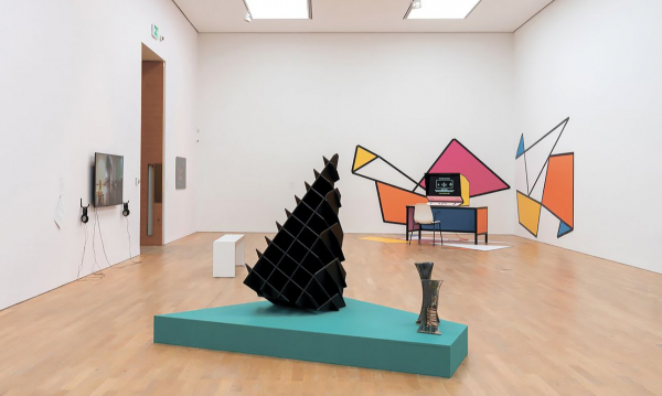 Тема заботы выходит в мейнстрим: в Лондоне открыта выставка 15 художников с инвалидностью Тема заботы выходит в мейнстрим: в Лондоне открыта выставка 15 художников с инвалидностью