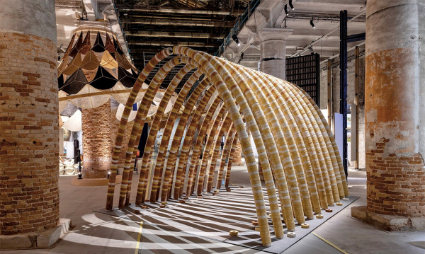 Архитектурная биеннале в Венеции: реальные проекты, а не красивые абстракции