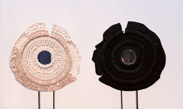 На текстильной триеннале в «Царицыно» переплелись нити и идеи На текстильной триеннале в «Царицыно» переплелись нити и идеи