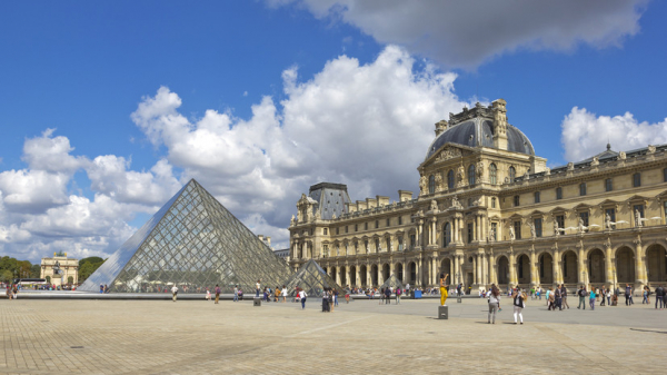 Криминалист Игнатов: императорская корона может помочь найти грабителей из Лувра Криминалист Игнатов: императорская корона может помочь найти грабителей из Лувра