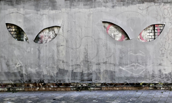 Незаметные шедевры: где прячется стрит-арт в Москве