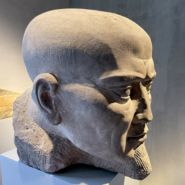 Алла Есипович-Рогинская: «Советская скульптура ничуть не уступает мировой» Алла Есипович-Рогинская: «Советская скульптура ничуть не уступает мировой»