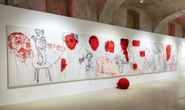 Вспомнить все: 17 лет истории «Винзавода» на выставке «НИИ Архив. Ремонтаж» Вспомнить все: 17 лет истории «Винзавода» на выставке «НИИ Архив. Ремонтаж»