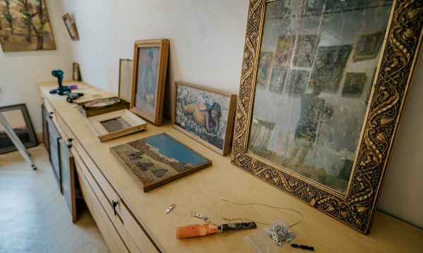 Как погрузиться в недра художественной коммуны