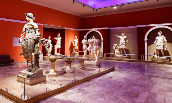 Археологический музей в Анталье закрыли и готовят к сносу