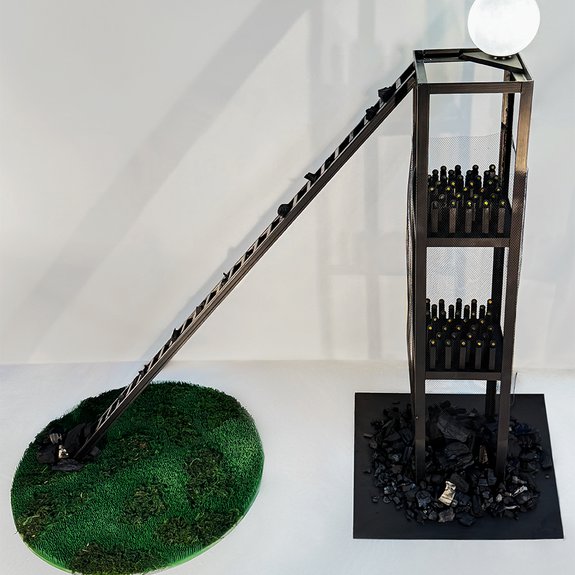 «Осмысленное искусство» представили на выставке «Искусство труда» «Осмысленное искусство» представили на выставке «Искусство труда»