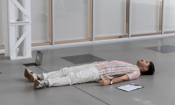 «ГЭС-2» устраивает фестиваль нытья «Жалкая осень»