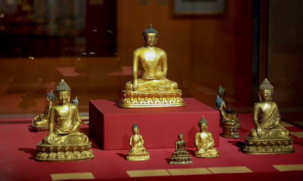 «Драгоценность в лотосе» в Эрмитаже: выставка как мантра «Драгоценность в лотосе» в Эрмитаже: выставка как мантра