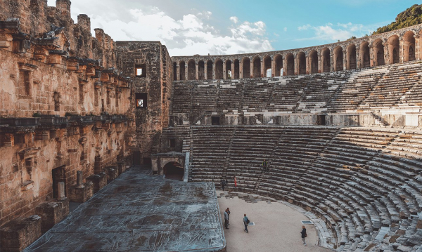 Турция приглашает окультуриться после заката