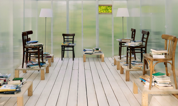 Один парк для двоих Бродских: в Веретьеве открылась новая часть инсталляции на болоте