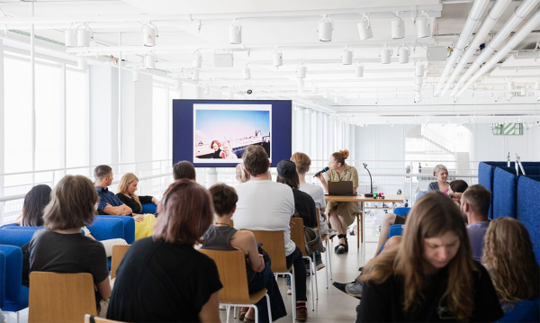 «ГЭС-2» устраивает фестиваль нытья «Жалкая осень»