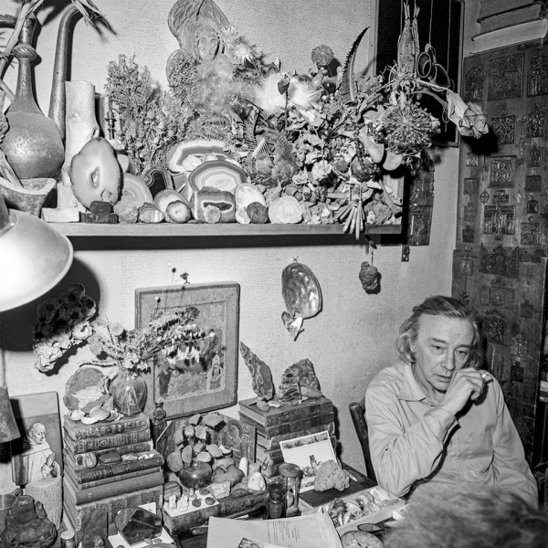 Дмитрий Краснопевцев в AZ/ART: метафизический театр неподвижности