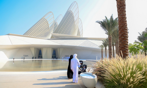 Динозавры и ловцы жемчуга: в Абу-Даби открыли два музея