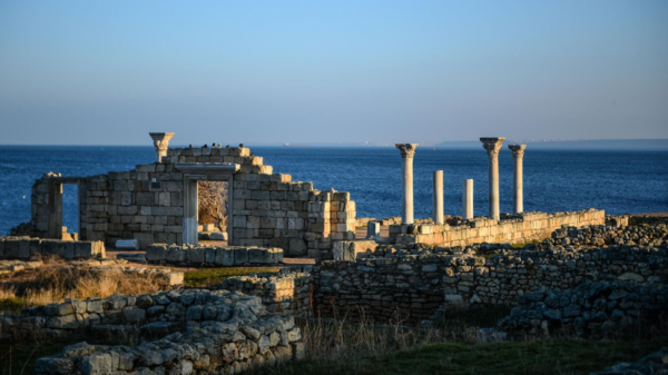 В музее Херсонеса открылась капсульная выставка древностей В музее Херсонеса открылась капсульная выставка древностей